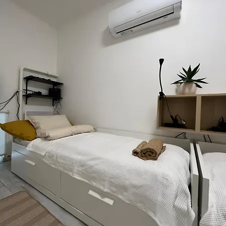 Apartament Mini Gallery Szondi *